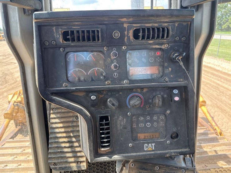 caterpillar-d6t-lgp-image-24