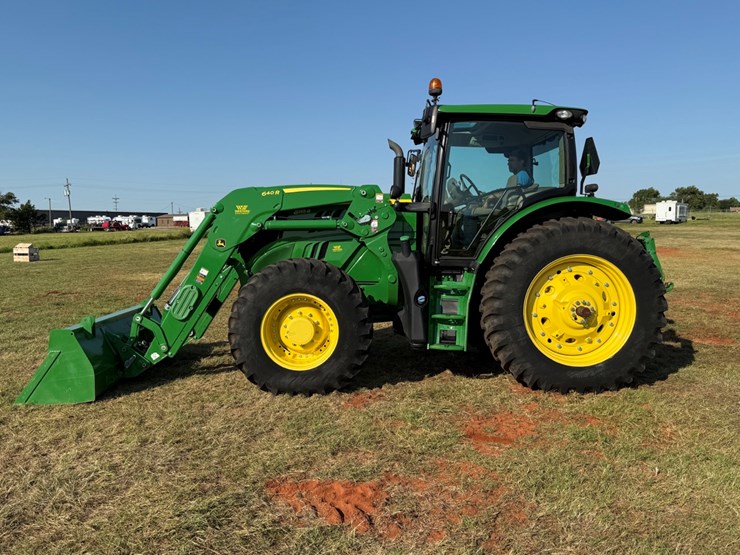 john-deere-6155r-image-14