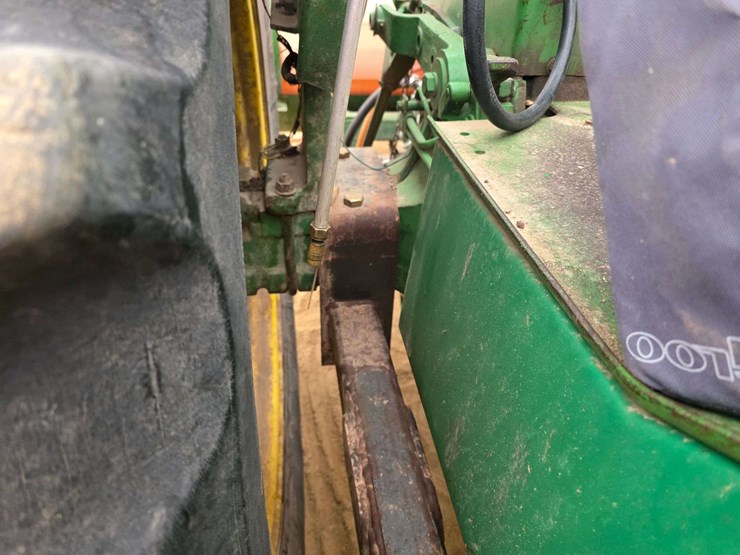 john-deere-4020-image-30