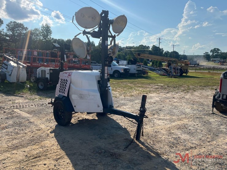 2017-generac-mobile-towable-light-tower-image-1