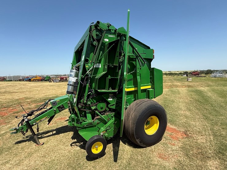 john-deere-569-image-24
