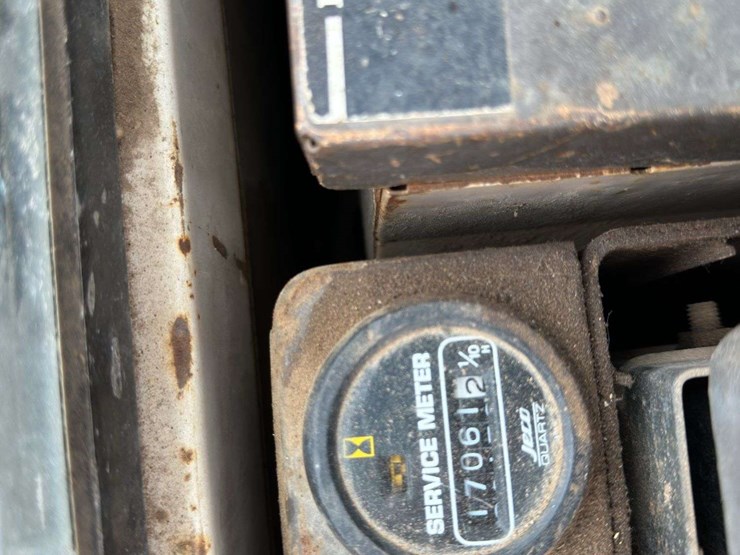 komatsu-pc150-image-17