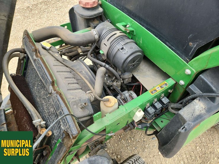 john-deere-1545-image-16