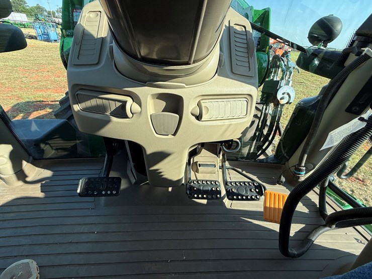 john-deere-6155r-image-28