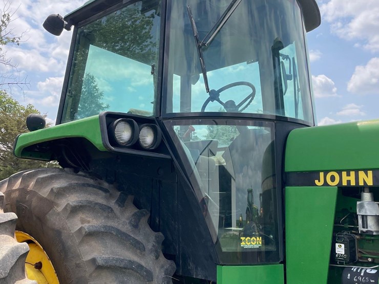 john-deere-4755-image-19