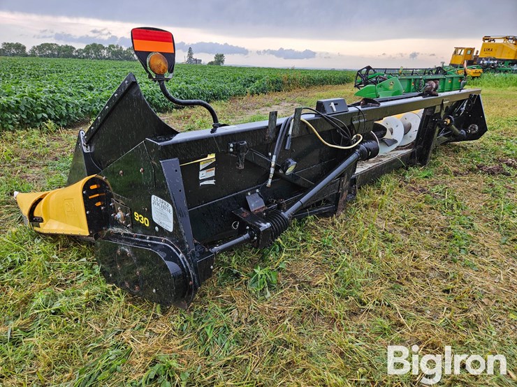 clarke-machine-930-9r30-corn-header-image-7