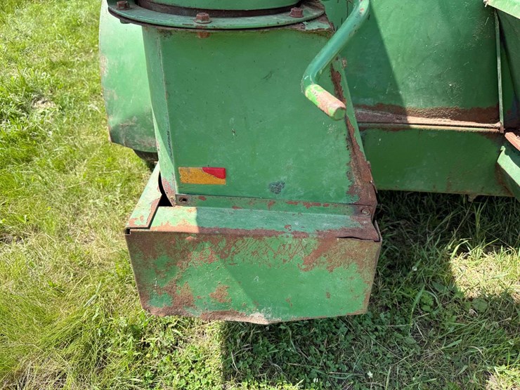 john-deere-700-image-12