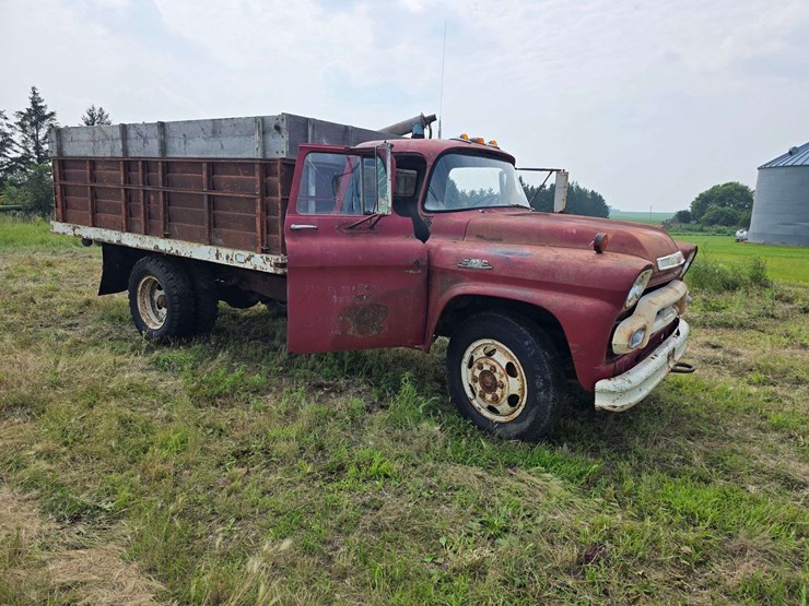 1959-gmc-350-image-7