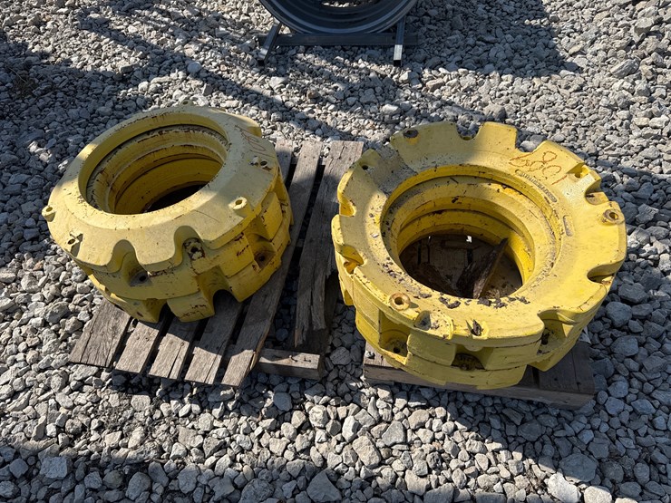 #1089-•-john-deere-wheel-weights-image-1