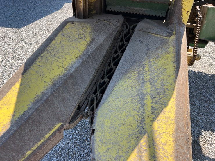 john-deere-34-image-3