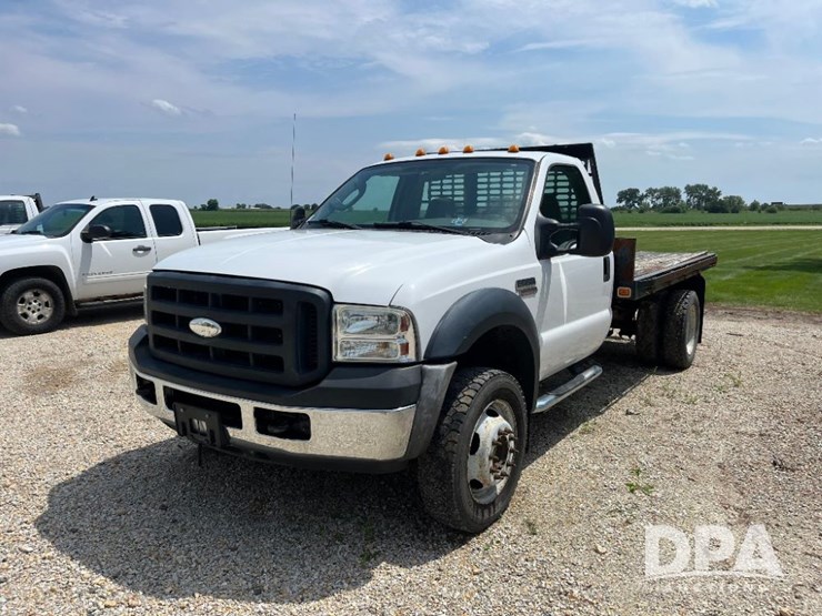 2007-ford-f450-xl-image-1