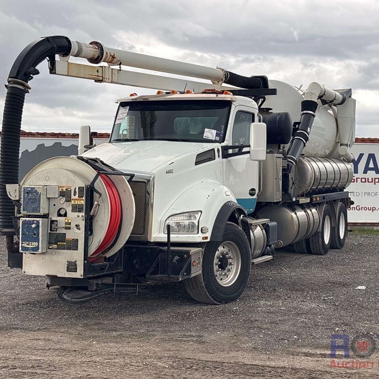 2016 KENWORTH T880