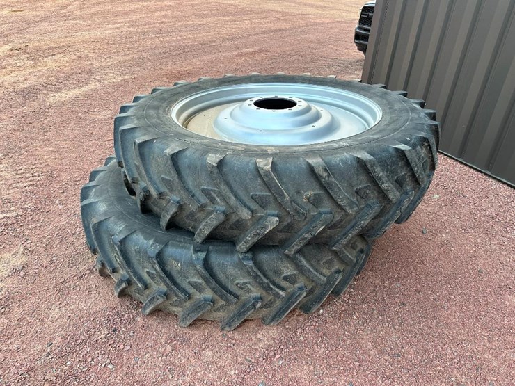 2012-case-ih-magnum-260-image-73