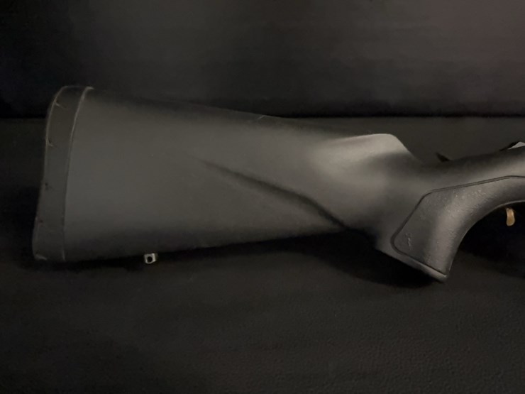 browning-x-bolt-rifle-image-2
