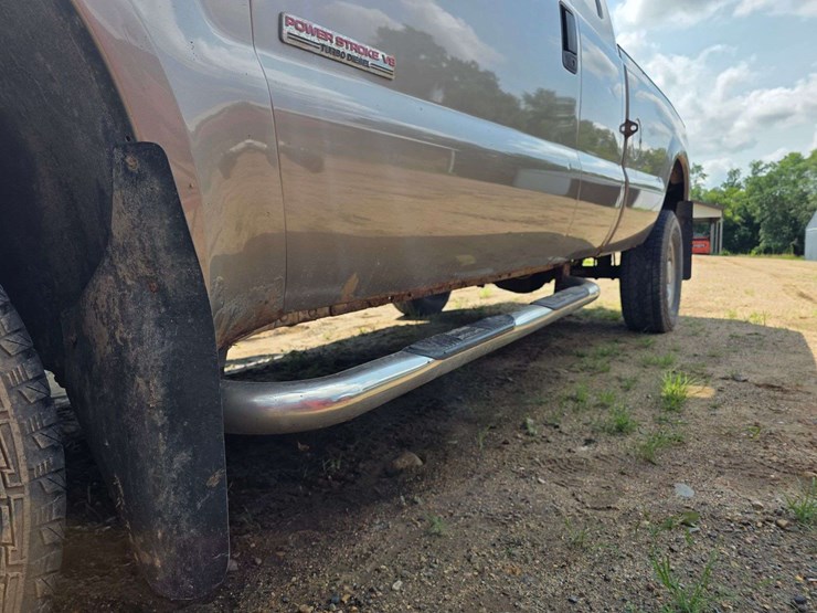 2004-ford-f350-xlt-image-16