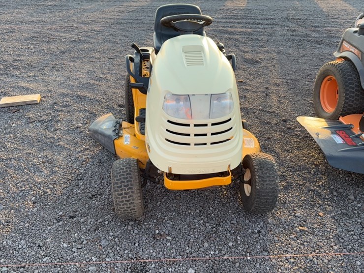 cub-cadet-lt1018-image-2