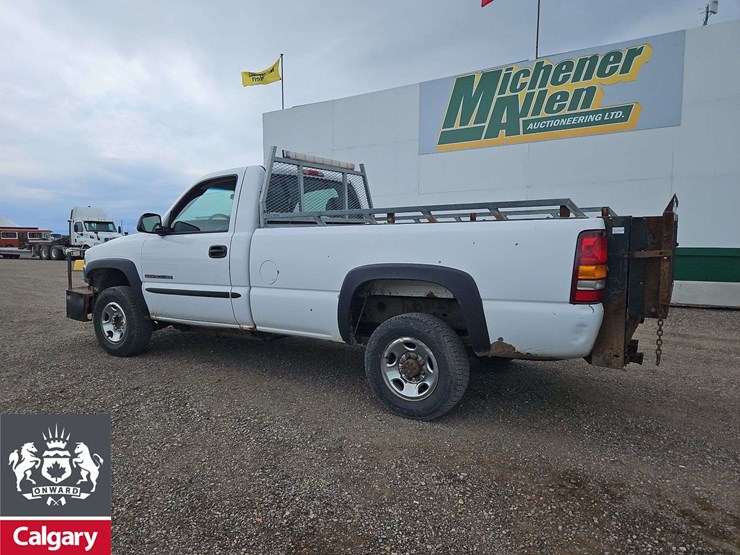 2003-gmc-sierra-2500hd-image-4