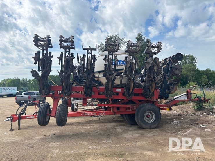 john-deere-6-image-10