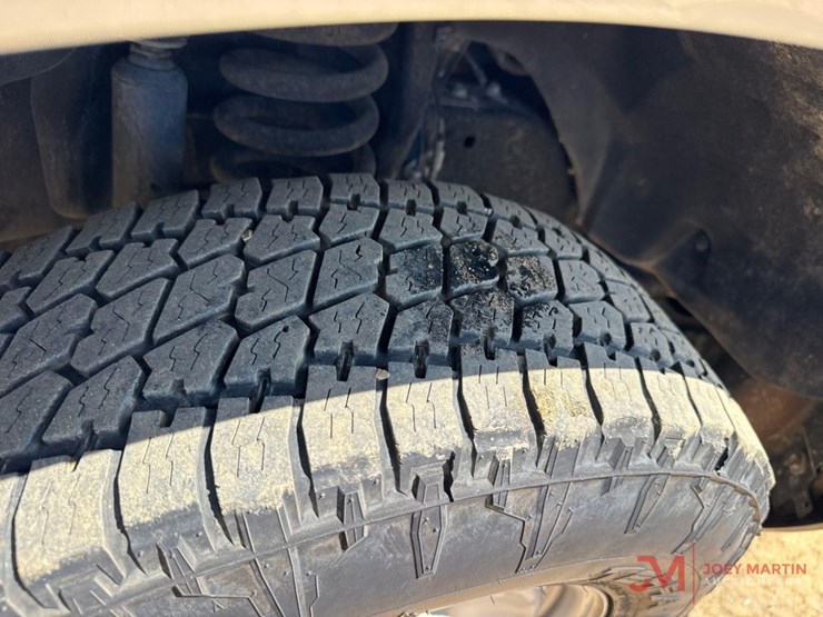 2017-ford-f250-xl-image-16