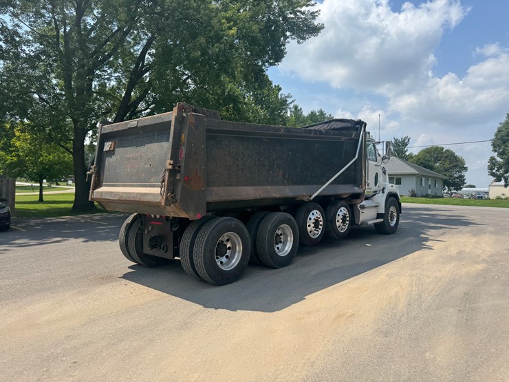 2018-western-star-4700sb-image-3