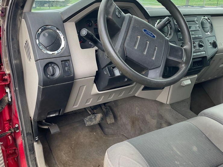 2009-ford-f250-image-43