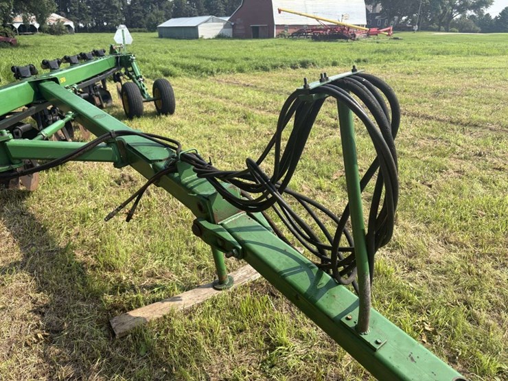 john-deere-3710-image-15