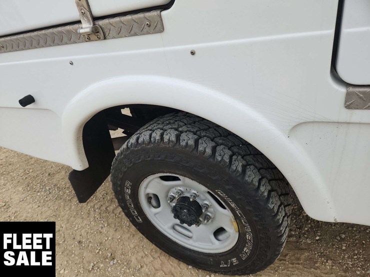 2019-gmc-sierra-2500hd-image-47