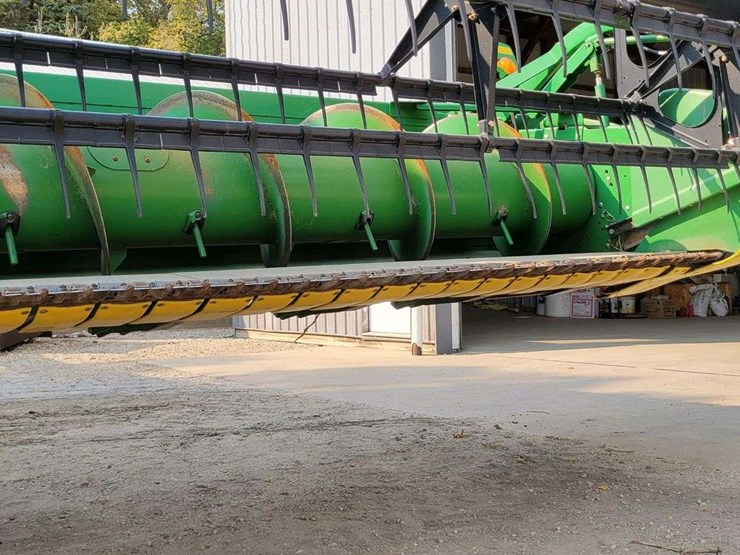 2011-john-deere-635f-image-11