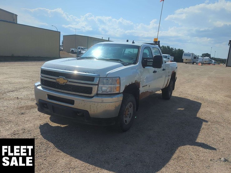 2014-chevrolet-silverado-2500hd-image-24
