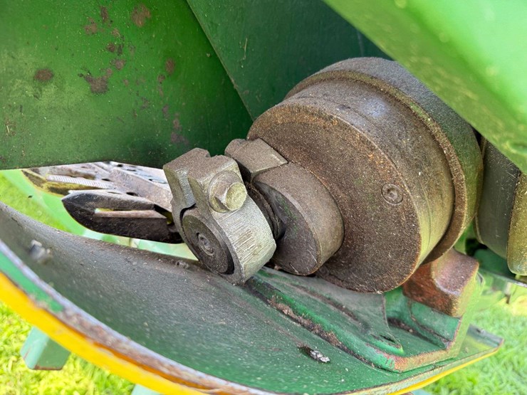 2008-john-deere-635f-image-15