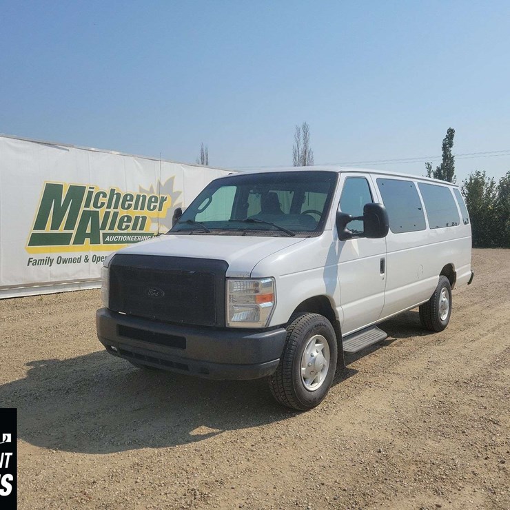 2014 FORD CARGO