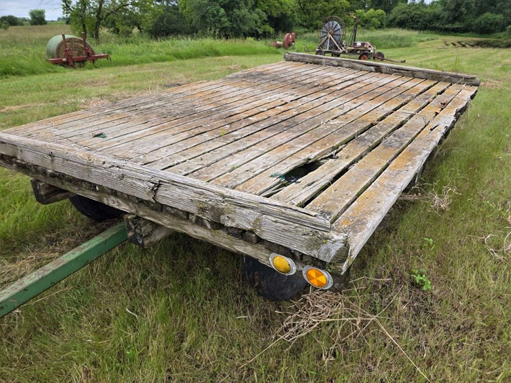 john-deere-running-gear-with-rack,-rack-will-need-work,-11l-15-tires-on-6-bolt-rims,-extendable-hitc-image-7