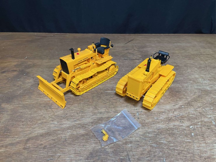 (2)-1/16-john-deere-1010-+-430-crawlers-ertl-image-1