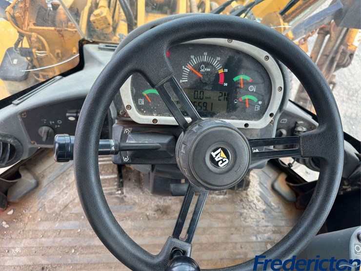 caterpillar-938h-image-20
