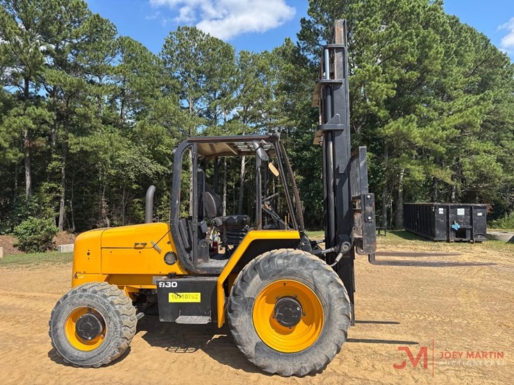 jcb-930-image-2