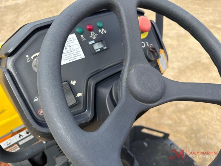2021-wacker-rd12-double-drum-roller-image-9
