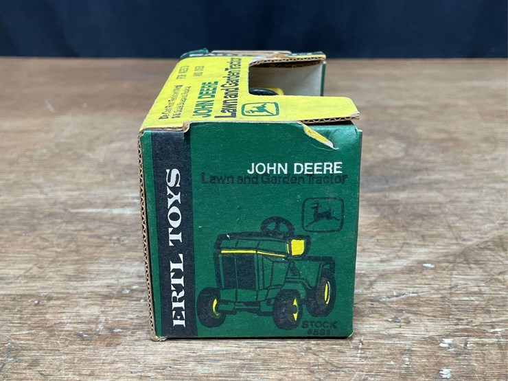1/16-john-deere-l&g-nib-ertl-image-5