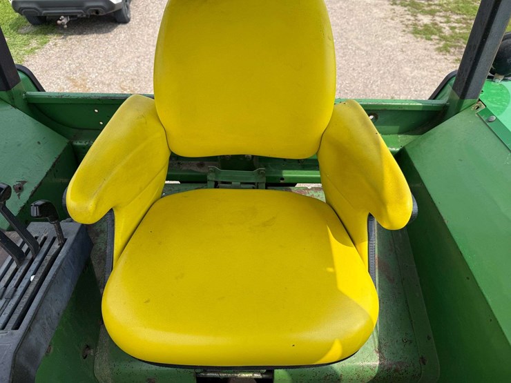 1977-john-deere-4230-image-40
