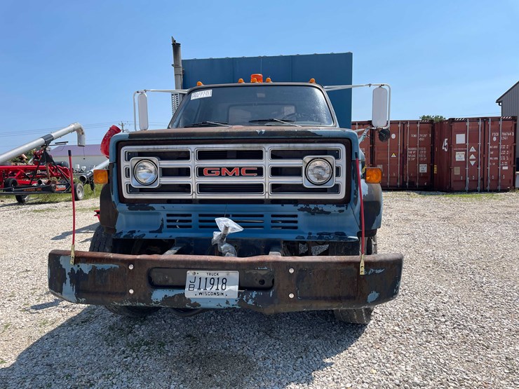 1988-gmc-7000-image-4
