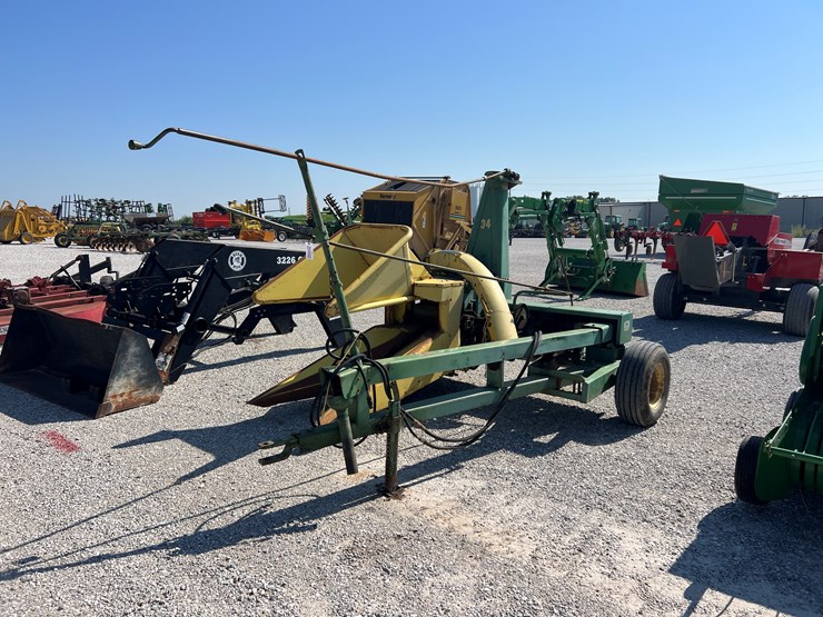 john-deere-34-image-8