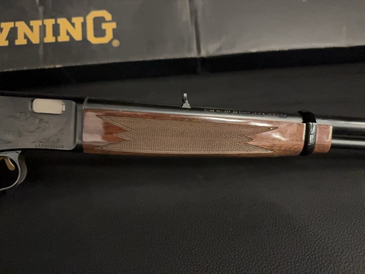 browning-bl-22-rifle-image-4