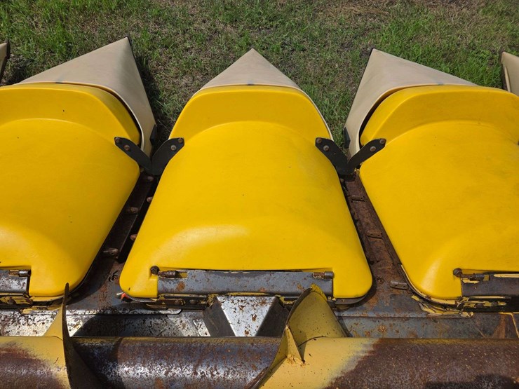 new-holland-996-image-15