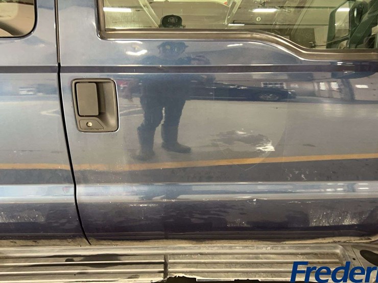 2016-ford-f350-image-30