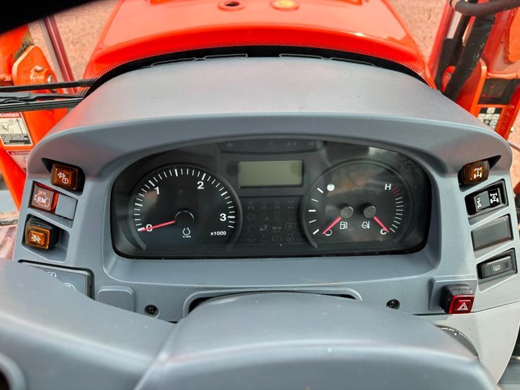 2015-kubota-m110gx-image-60