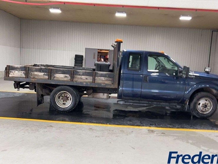 2016-ford-f350-image-4