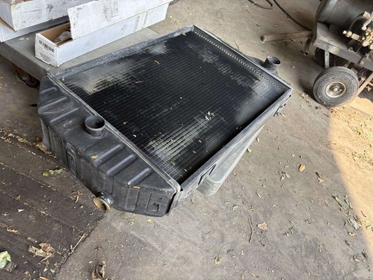 john-deere-4440-image-2