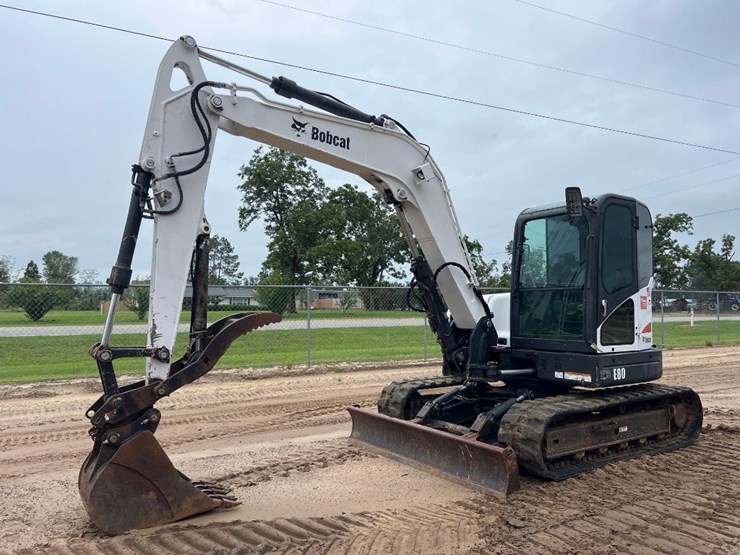 2012-bobcat-e80-image-8