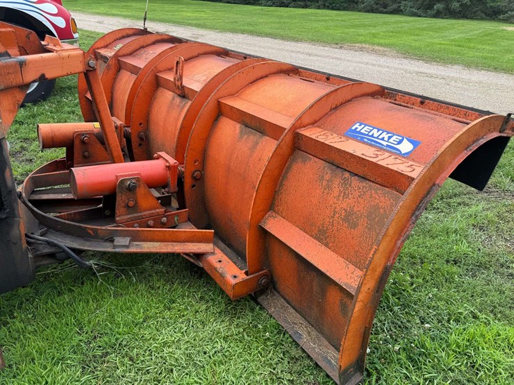 2001-international-7300-image-22