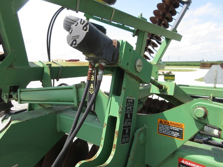 john-deere-637-image-9