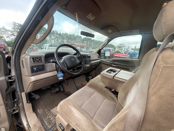 2003-ford-f350-image-39